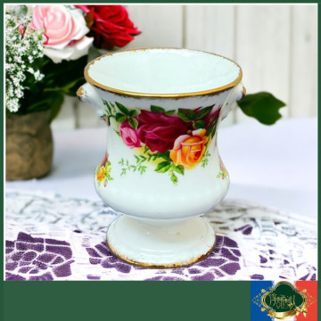 英國 Royal Albert 22K金 鄉村玫瑰 房-小型高腳雙耳花瓶