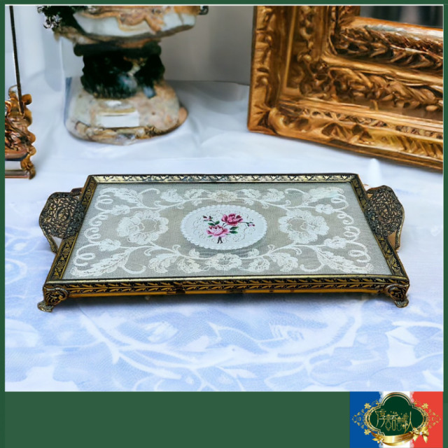 百年老件 英國1930年 優雅蕾絲玫瑰刺繡黃銅簍空浮雕玻璃雙耳梳妝化妝盤/托盤(長方形)