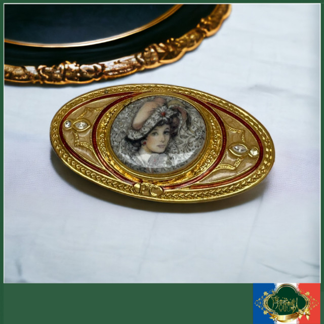 老件 維多利亞風格仕女珐瑯橢圓胸章