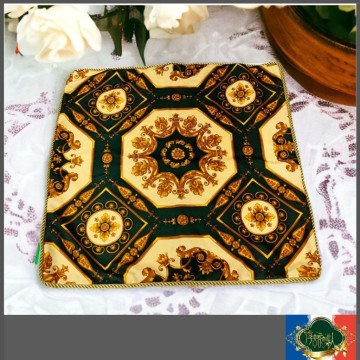 歐洲宮廷風金色華麗圖騰雙面方形抱枕套-綠金（不含枕心）